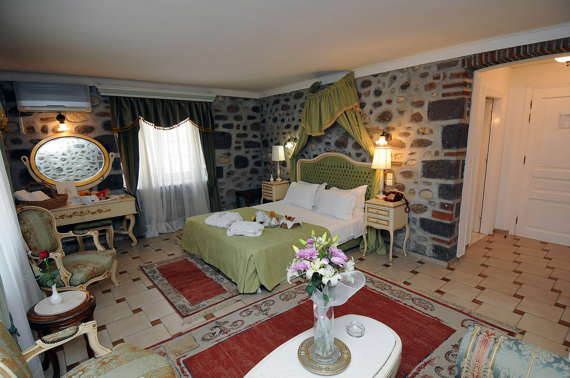 Pyrgos Of Mytilene Hotel Luaran gambar