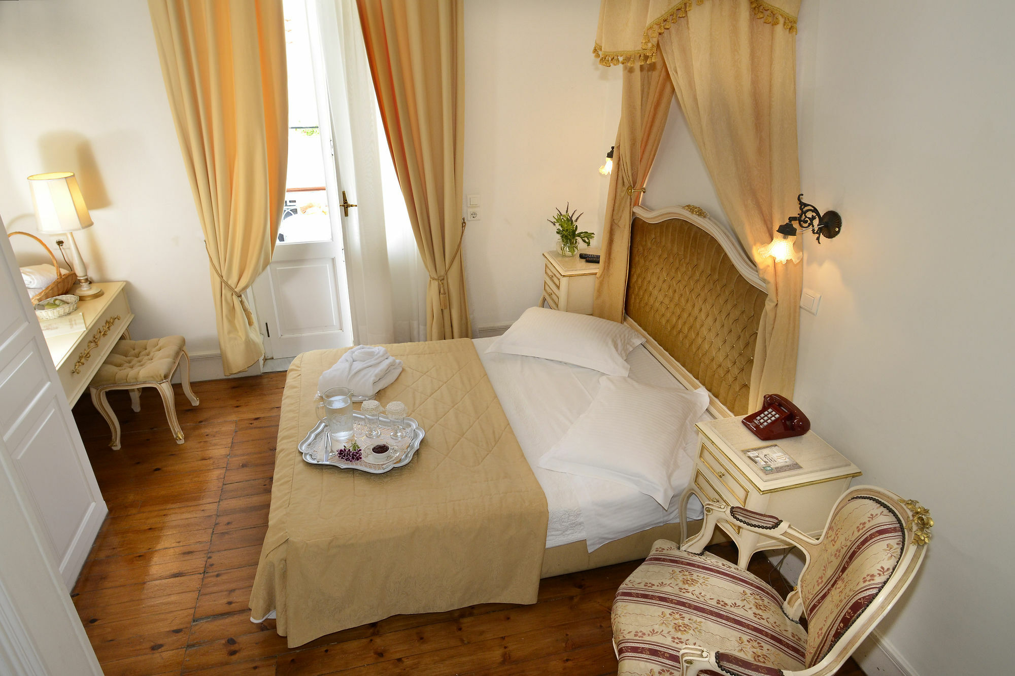 Pyrgos Of Mytilene Hotel Luaran gambar